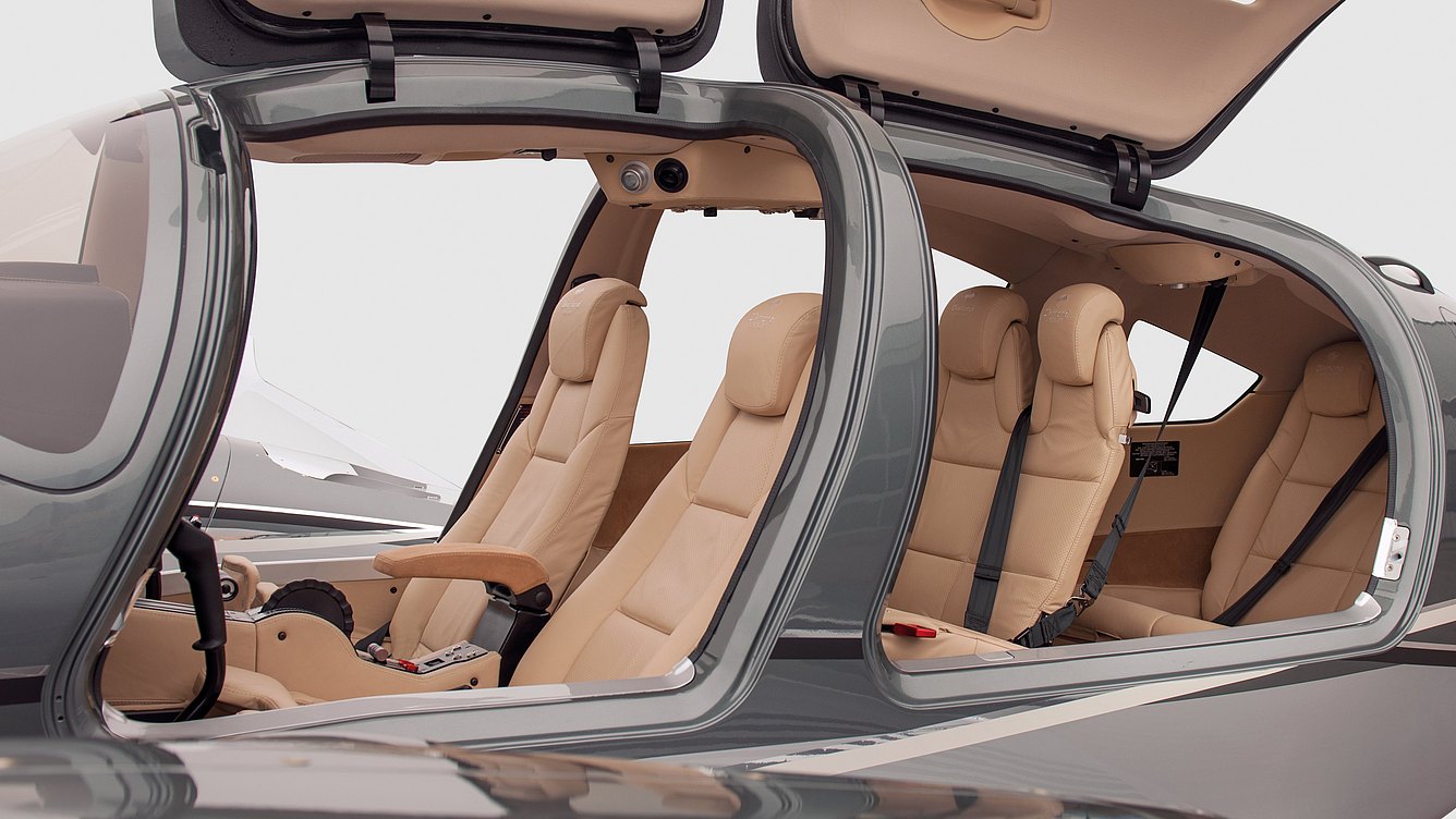 Diamond DA 62 - Interior